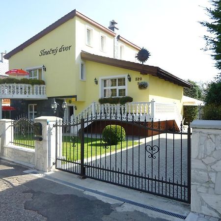Slnecny Dvor Daire Vel'ka Lomnica Dış mekan fotoğraf